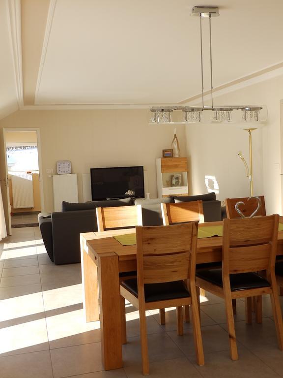 Ferienwohnung Am Hochkreuz Amel Exterior foto