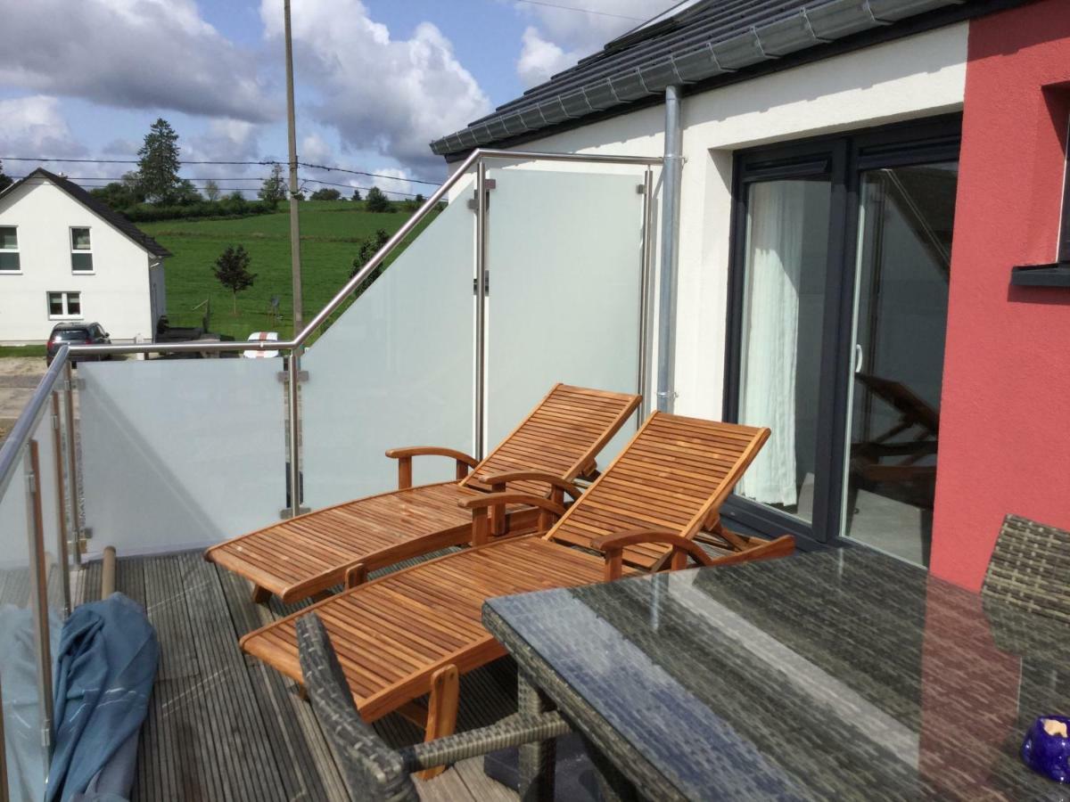 Ferienwohnung Am Hochkreuz Amel Exterior foto